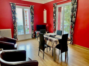 Maison jardin clos avec BBQ, 2 appts tout équipés, proche cures et commerces - FR-1-703-175